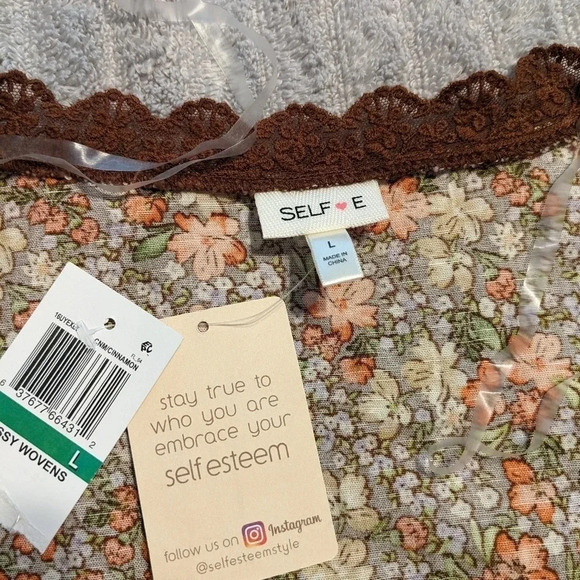 Self❤️E Ladies Top Size‎ S/L Long Sleeves Floral Boho NWT - Picture 8 of 8